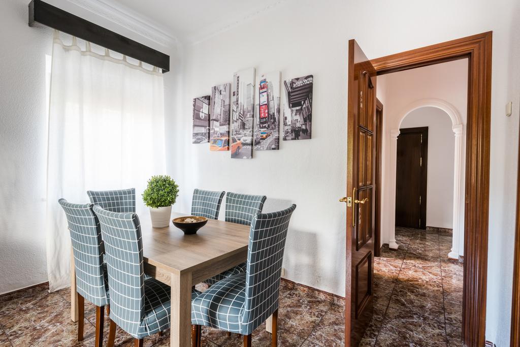 Apartamento Segalerva Centro Малага Екстериор снимка