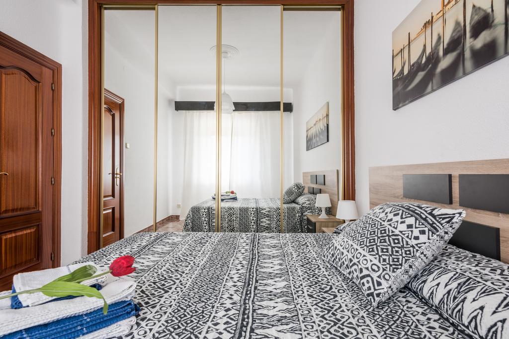 Apartamento Segalerva Centro Малага Екстериор снимка